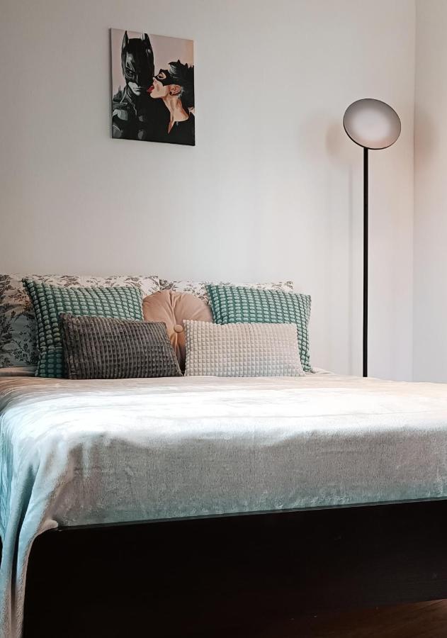 Duzy Prywatny Pokoj Blisko Starego Miasta. Pokoj 7 Varsovie Extérieur photo