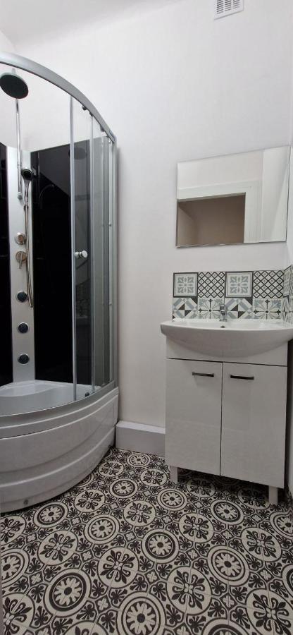 Duzy Prywatny Pokoj Blisko Starego Miasta. Pokoj 7 Varsovie Extérieur photo